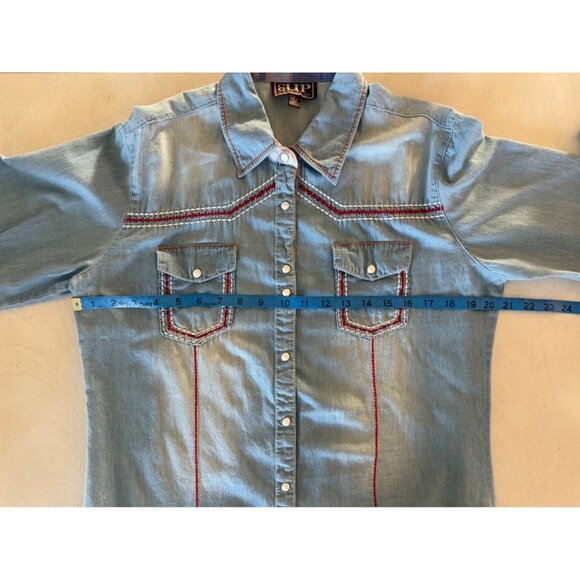 Cowgirl Up Womens Size L Soft Cotton Blue Chambray Western Blouse Embroidered - Picture 5 of 9